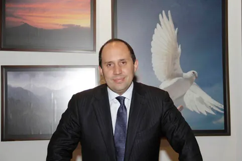 Se destapa Manzanilla; iría por el PAN a la alcaldía