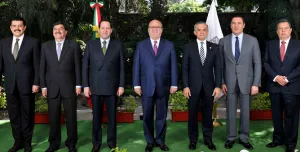 Evalúa Moreno Valle con homólogos de la zona centro beneficios de mando único