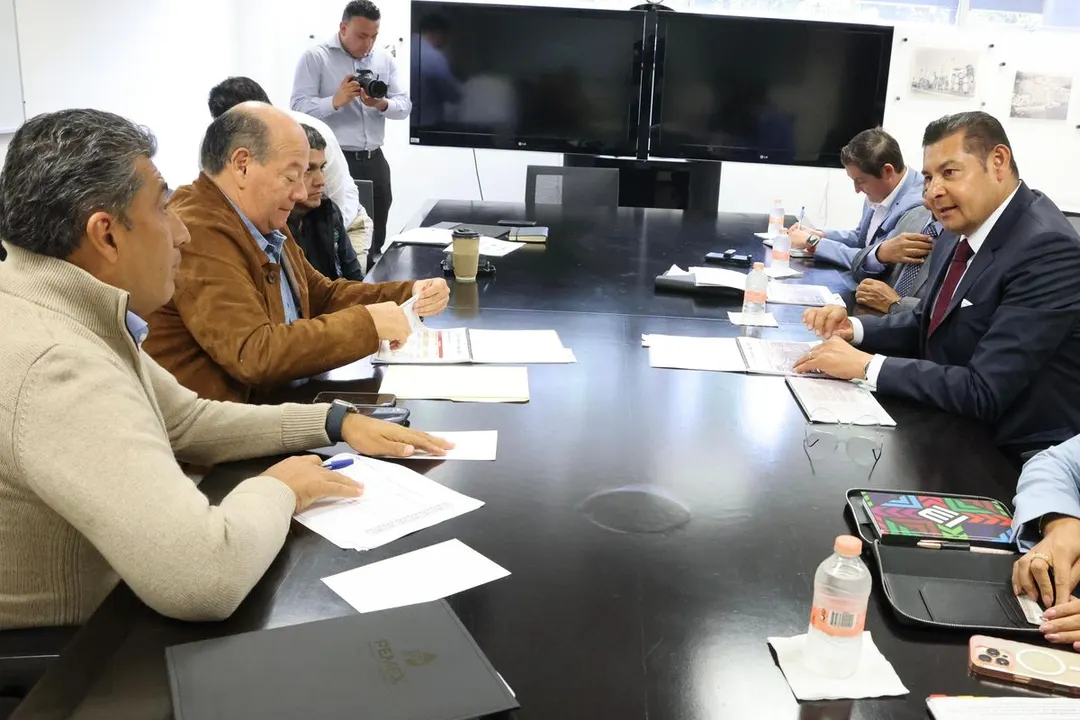 Arementa Reunion Con Pemex