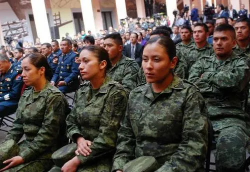 Obtienen 108  voluntarios cartilla liberada del escuadrón encuadrado