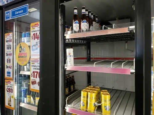Empieza escasez de cerveza en tiendas de Puebla