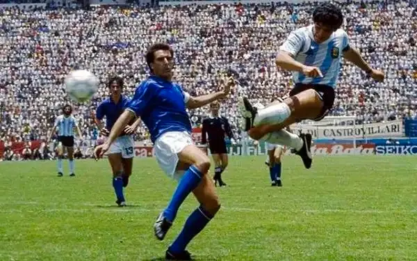 diego-armando-maradona