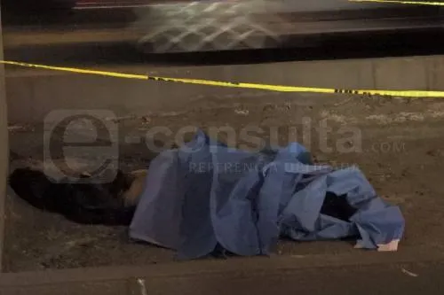 Taxista muere atropellado en la autopista México-Puebla