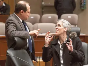 Quitan fondos a partidos en 2016; avalan proyecto de financiamiento