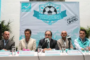 Presenta Panal Copa Turquesa de Futbol 2015