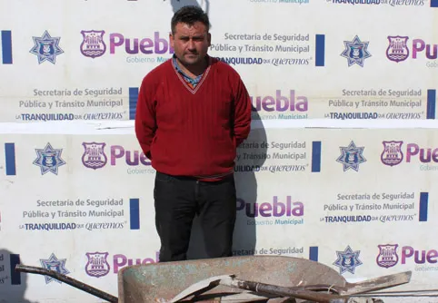 Aseguran a probable ladrón de casa habitación