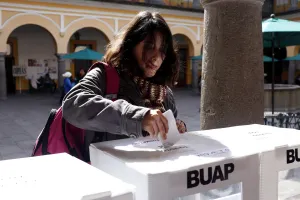 En calma transcurren elecciones para nombrar a directores en la BUAP
