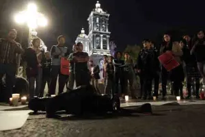 Comunicadores poblanos se suman a protestas por muerte de “Goyo” Jiménez