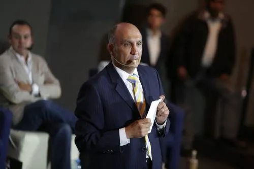Mi principal compromiso es con los poblanos: Víctor Gabriel Chedraui