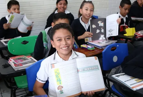 Concluye Secretaría de Educación entrega de libros gratuitos para nivel secundaria