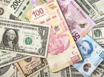 Peso mexicano alcanza su mejor nivel frente al dólar desde agosto 2024
