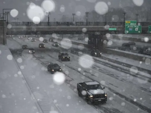 Alerta en EU por fuerte tormenta invernal