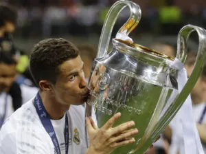 Conquistar dos Champions es complicado: Cristiano