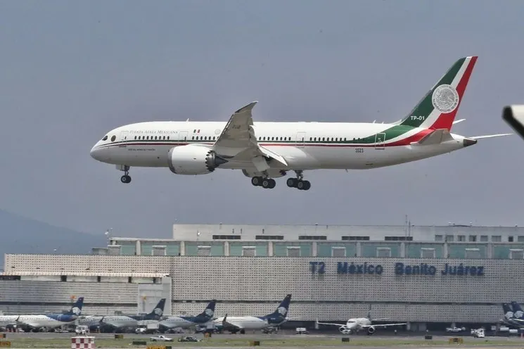 Avión presidencial realiza primer vuelo de mantenimiento del año