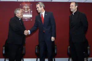 Globalización causa que relaciones sean más ligeras: UPAEP