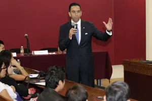 Javier Lozano Alarcón es designado vocero de Puebla Unida