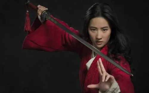 Revela Disney primera imagen de Mulan