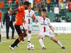 Atlas se despide con derrota