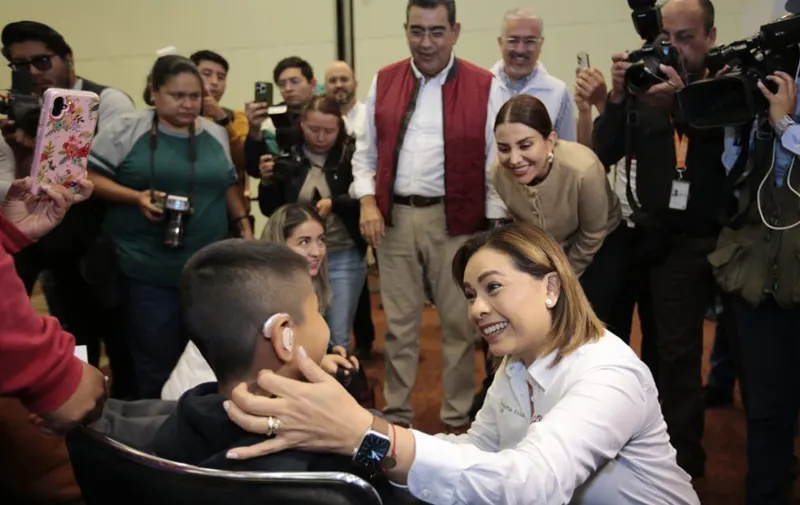 Entrega Gobierno estatal aparatos ortopédicos y ayudas funcionales