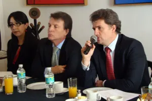 Reconoce CAMe licitación para instalar nuevos verificentros