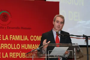 Concluyen jornadas de la familia, organizadas por SEDIF y UPAEP