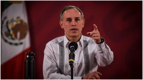 Hugo López-Gatell niega conflicto con gobernadores por semáforo COVID