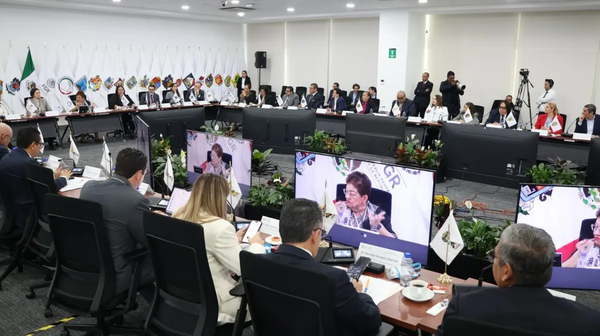 Fiscal de Puebla participa en la LIII Asamblea de Procuración de Justicia encabezada por Ernestina Godoy