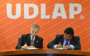 Unen esfuerzos UDLAP y sección 51 del SNTE