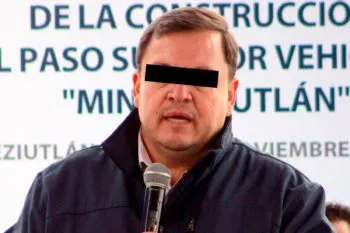 Vinculan a proceso a exedil y exdirector de Obras de Teziutlán, por falsificación de documento