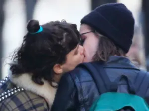 Kristen Stewart presume su amor por Soko