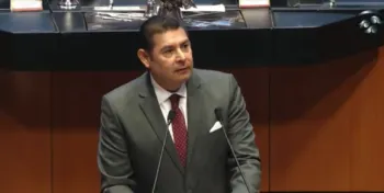 Senado concede licencia a Alejandro Armenta para hacer campaña en Puebla
