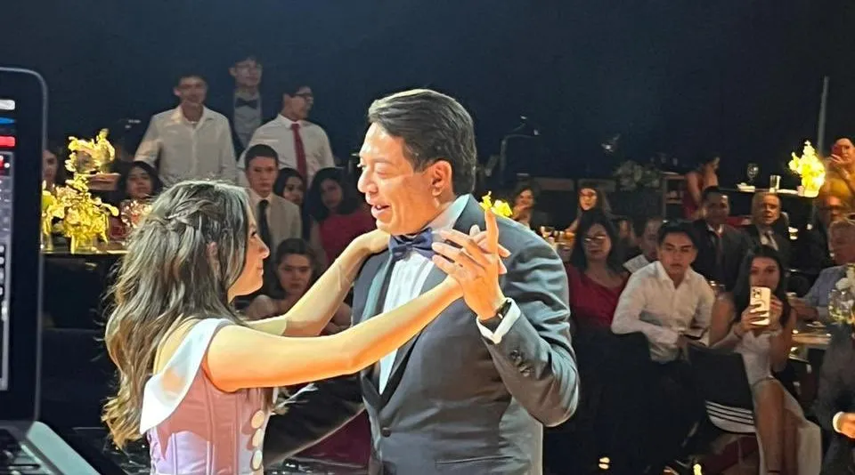 Fiesta de XV años de la hija de Mario Delgado