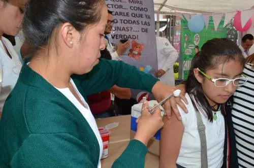 Garantizado el abasto de vacunas en clínicas y hospitales: IMSS Puebla