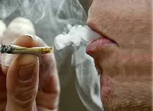 Niña de 11 años vendía crack y mariguana en Cancún