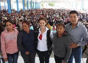 Nancy de la Sierra anuncia ampliación de Prospera en Quecholac