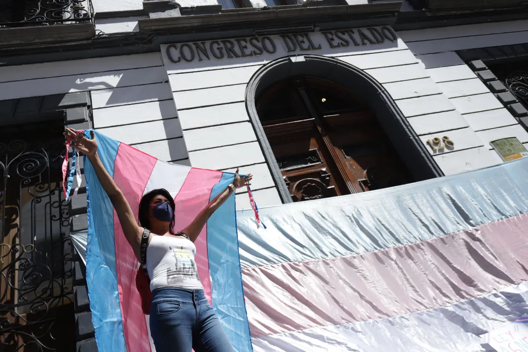 Colectivos feministas demandan al Congreso de Puebla la aprobación de la “Ley Agnes”