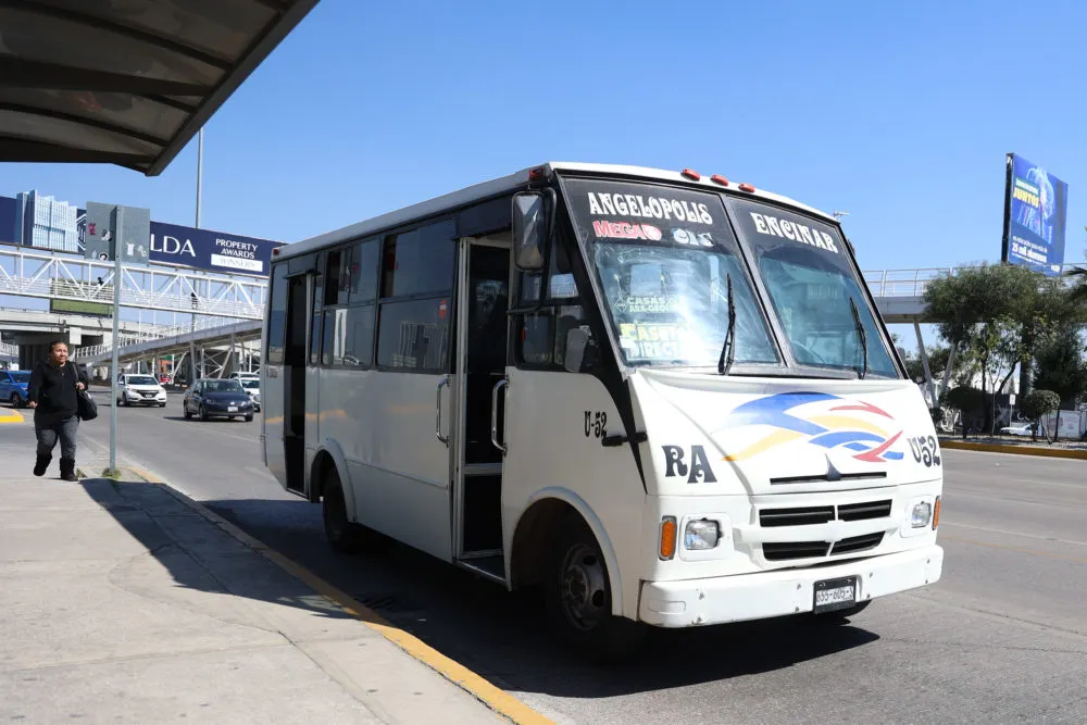 Vuelven las rutas 29, 14, Azteca y Nueva Visión a Lomas de Angelópolis tras retiro de "taxis piratas"