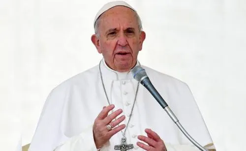 Repugnante que terroristas sean llamados mártires: Papa Francisco