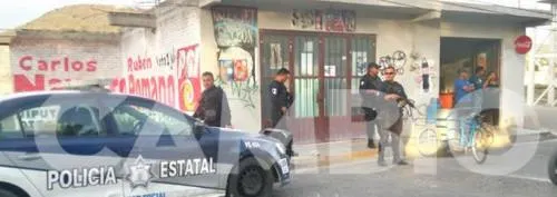 Balacera frente a preparatoria de Tecamachalco deja una persona herida