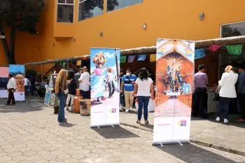 Presenta gobierno estatal, a través de Cultura, tradiciones de Puebla en “Los Pinos”