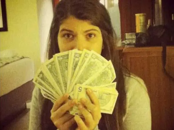 Desata polémica hija de Hugo Chávez, en Twitter