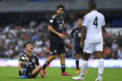 México gana 3-1 a Panamá en el Estadio Azteca en duelo de la Nations League de Concacaf