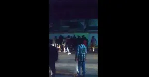 Vecinos y tianguistas se enfrentan en Tepeaca