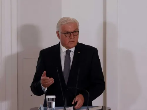 Presidente alemán entra en cuarentena por contacto de covid-19