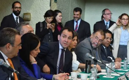 Analizan revivir tenencia federal para 2020