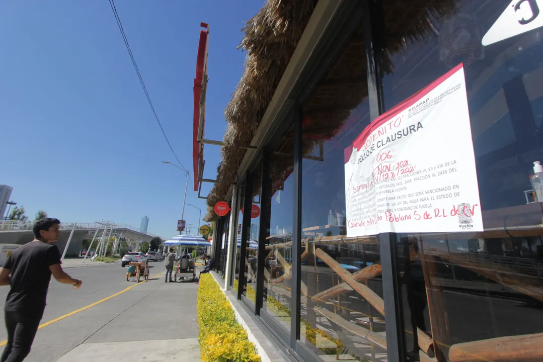 Por descargas ilegales, clausuran Costeñito, Madison Grill, Campomar y Porfirio’s
