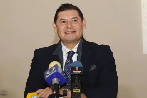 Tufo de “dedazo” de Mario Delgado a favor de Alejandro Armenta