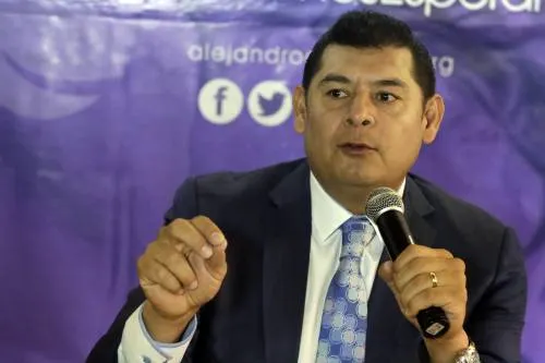 Se debe investigar a RMV por posible relación con huachicoleros