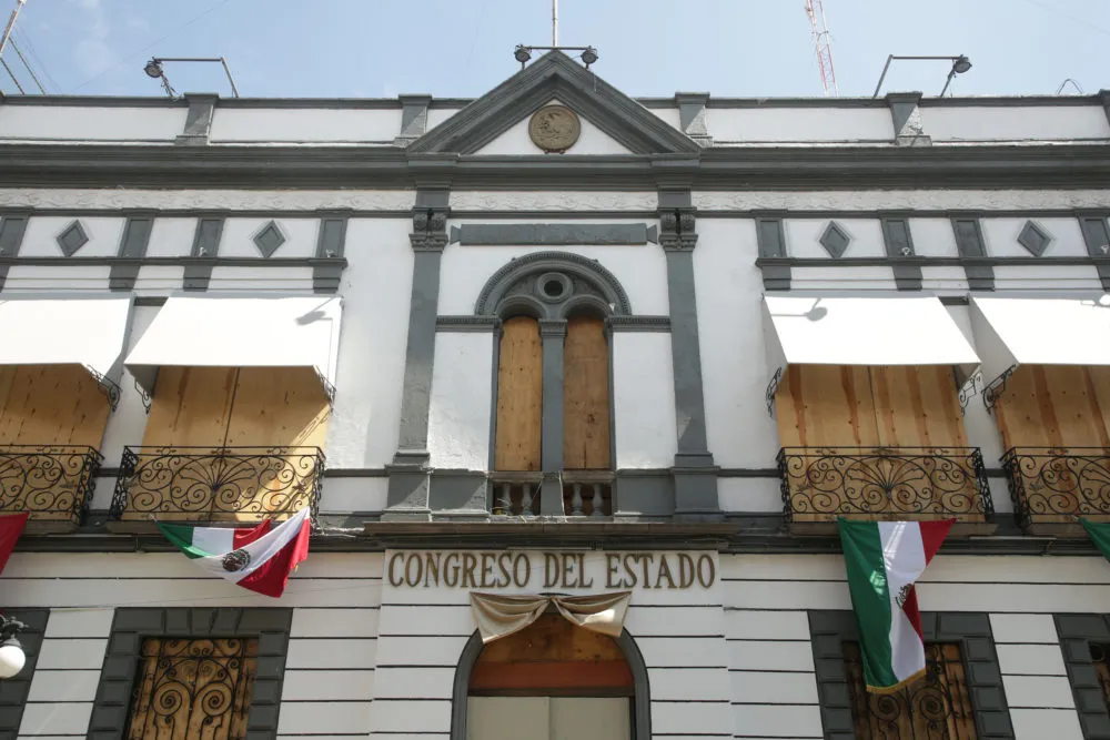 Nuevo revés de la Corte contra el Congreso poblano por Ley del Notariado