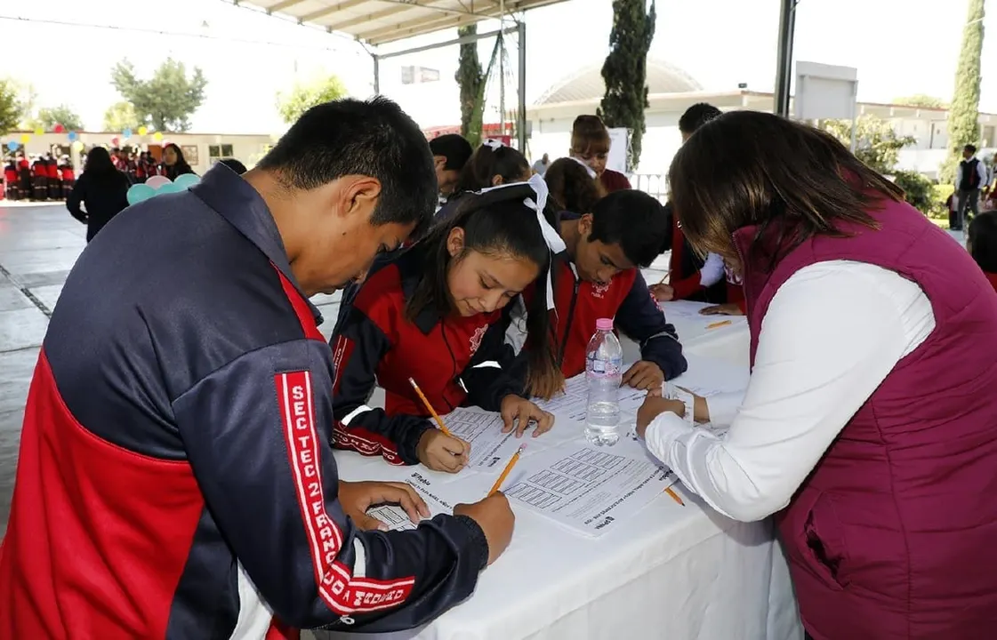 Ayuntamiento de Puebla fomenta la participación ciudadanía con más de 500 estudiantes del municipio